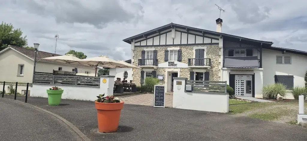 My G_Bernie Et Vincent Table Gourmande_Oeyreluy_recensione