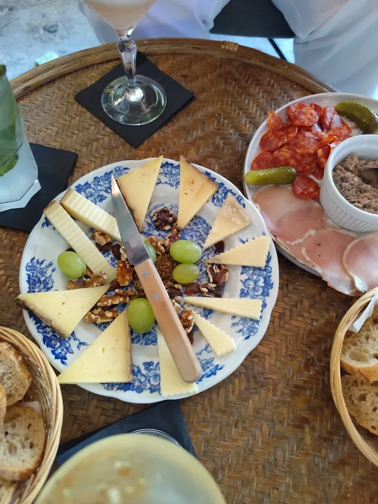 Menu_Chez Nous, French Pub & Savoir-Vivre_Dax_immagine_5