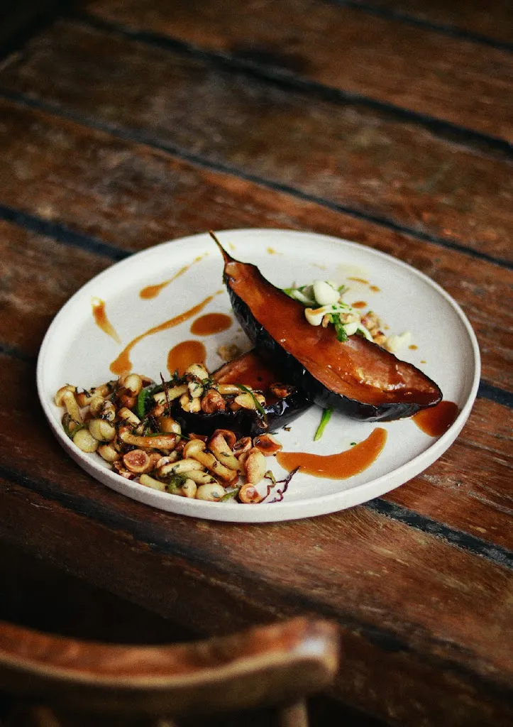 Chez Nous, French Pub & Savoir-Vivre_Dax_slider_image_3