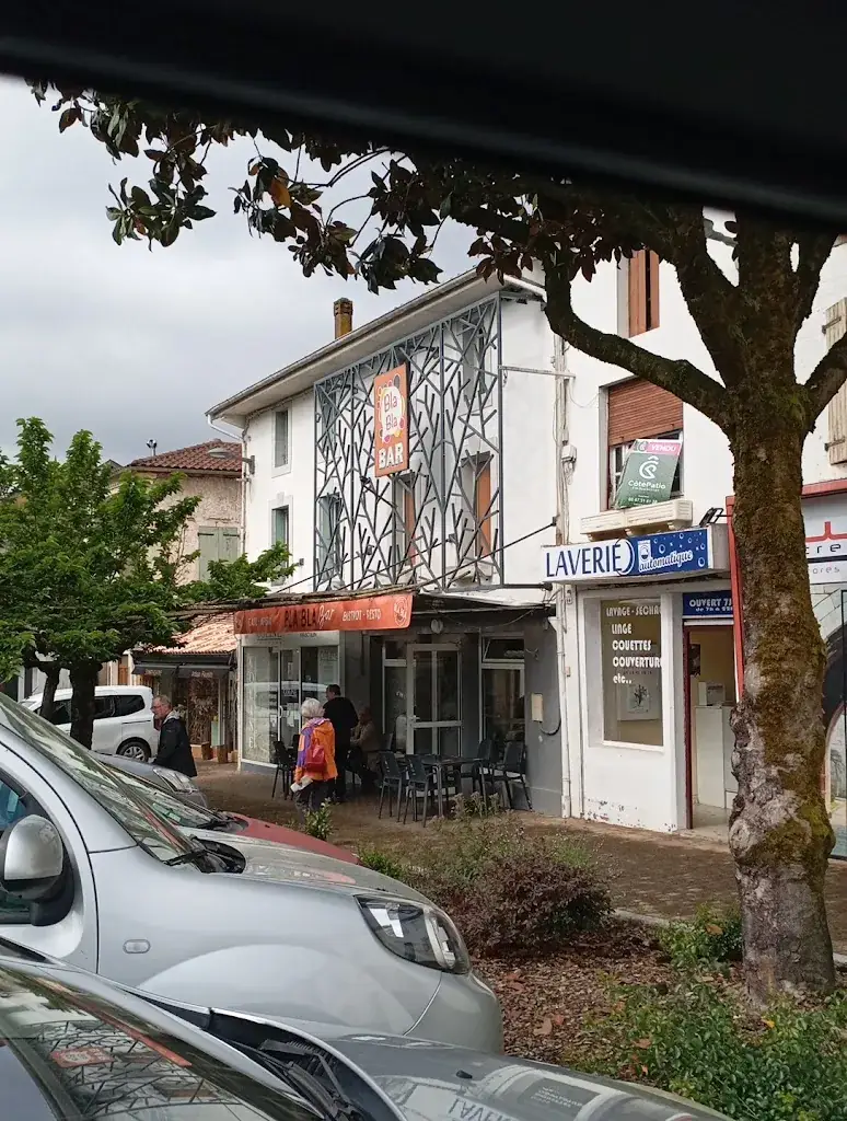 Bla Bla Bar_Hagetmau_slider_image_3