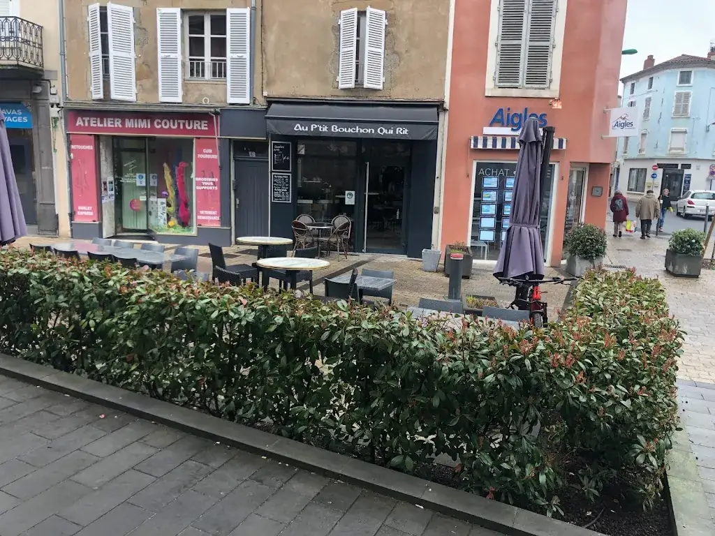 Au P’tit Bouchon Qui Rit_Issoire_slider_image_3