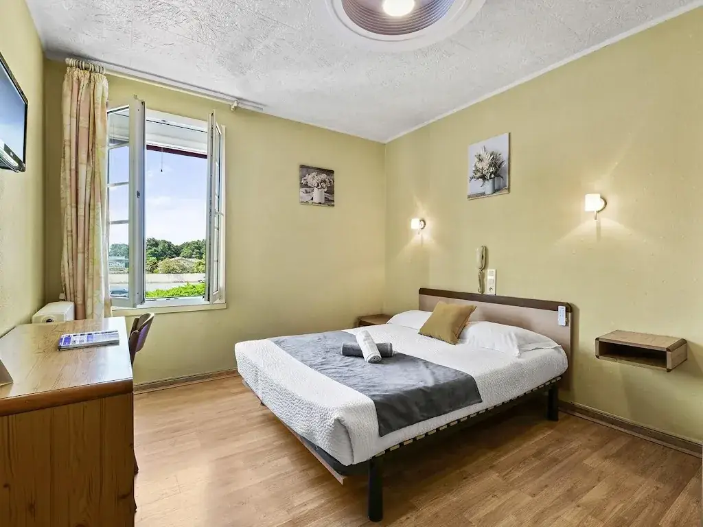 Logis Hôtel la Cremaillère_Hagetmau_slider_image_2