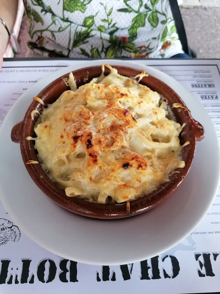 Le Chat Botté restaurant in Hagetmau