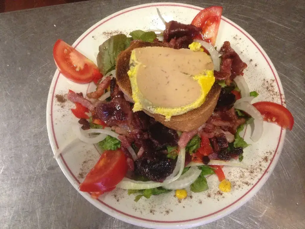 Chez Dourthous_Momuy_slider_image_2