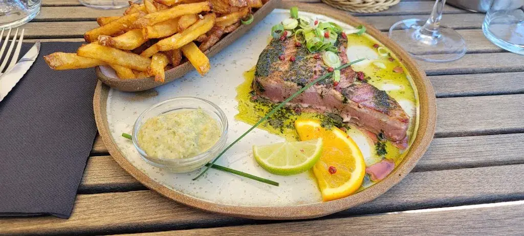 Saul Lasky_Le Nautique_Hourtin_review