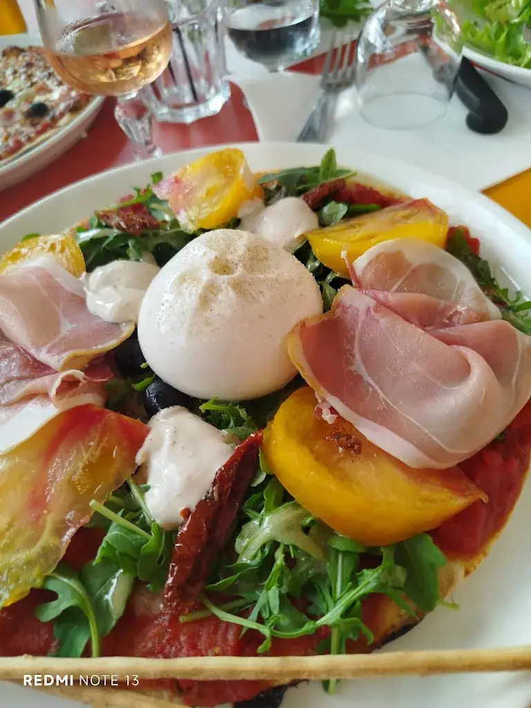 Audrey Auribault_La Marina /Pizzéria Marina Calzonaria _Hourtin_review