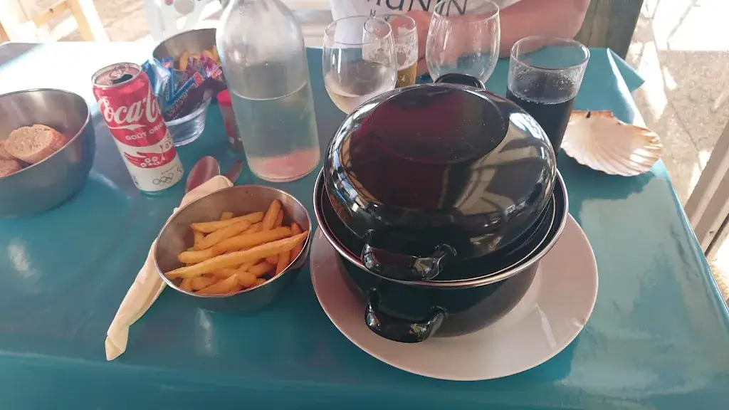 Aline Barbier_Moule frite maison a volonté LOS HERMANOS_Hourtin_review