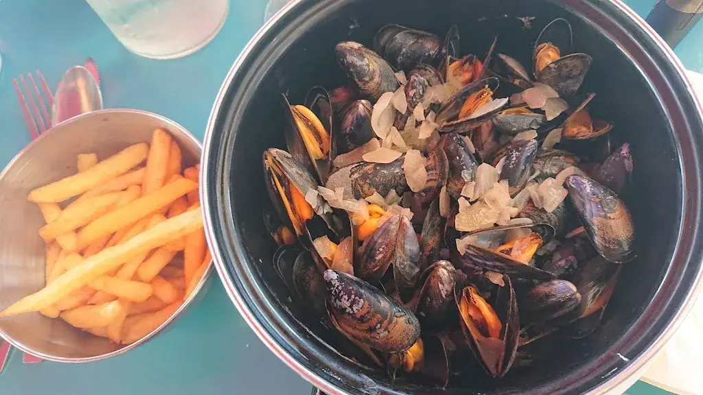 Moule frite maison a volonté LOS HERMANOS_Hourtin_slider_image_3