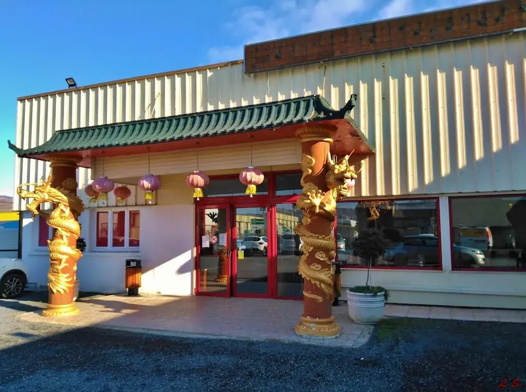 Palais D'Asie restaurant in Issoire