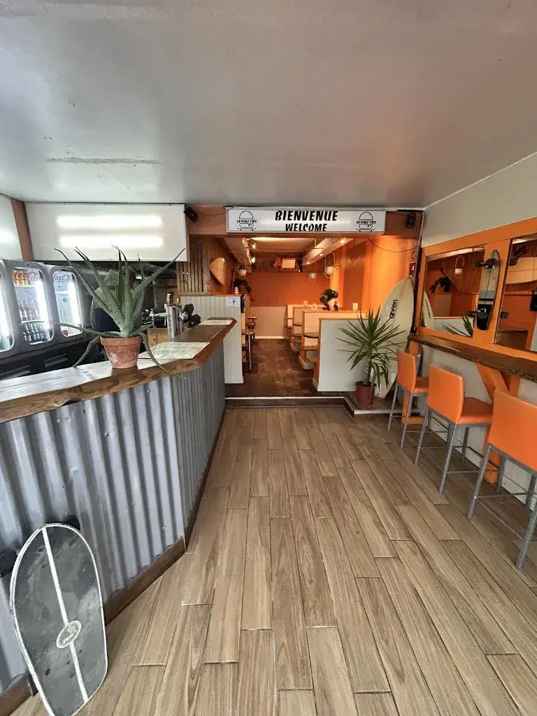 LA PLAGE CAFE_Hourtin_slider_image_1