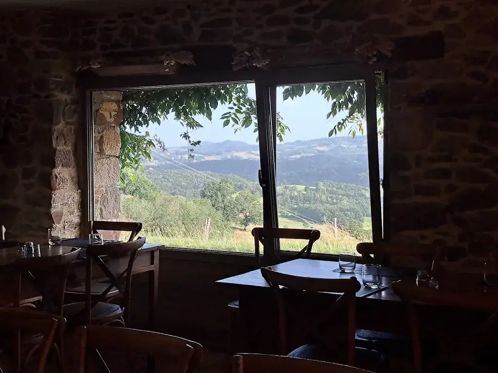 Relais de Juillac_Juillac_slider_image_1