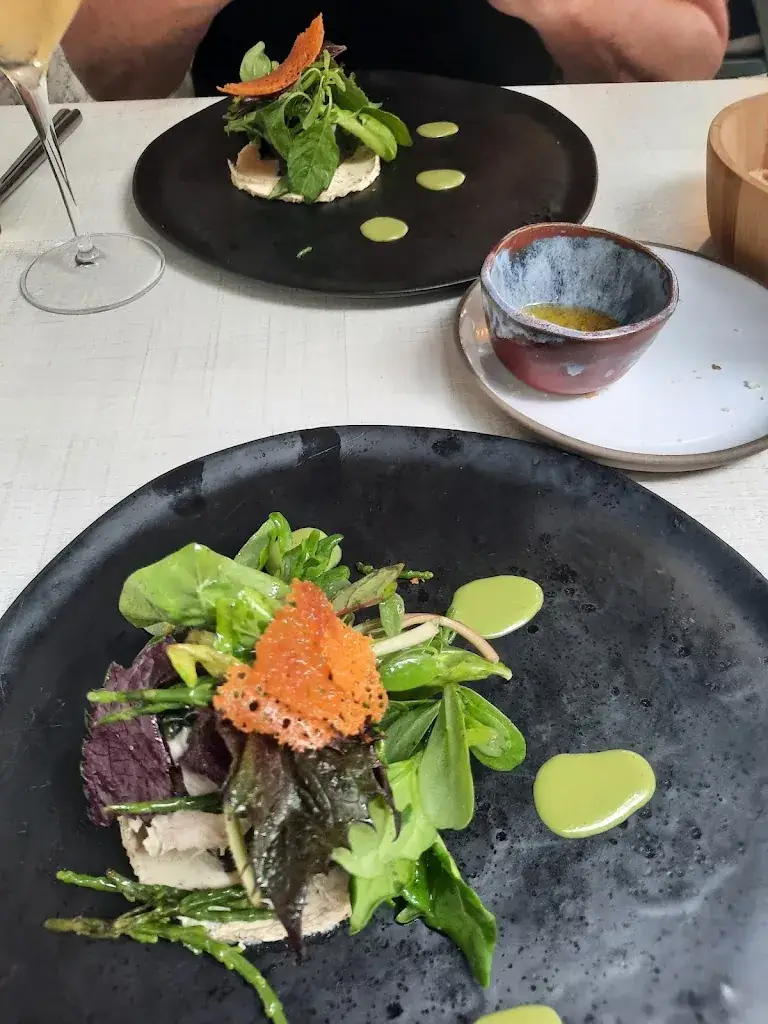 Neil Hemmings_BAR RESTAURANT L'APOSTROPHE_Hendaye_review