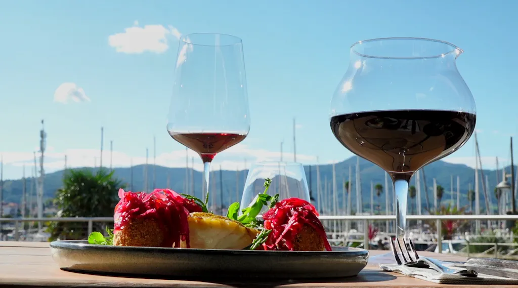 La Vinotek_Hendaye_slider_image_3