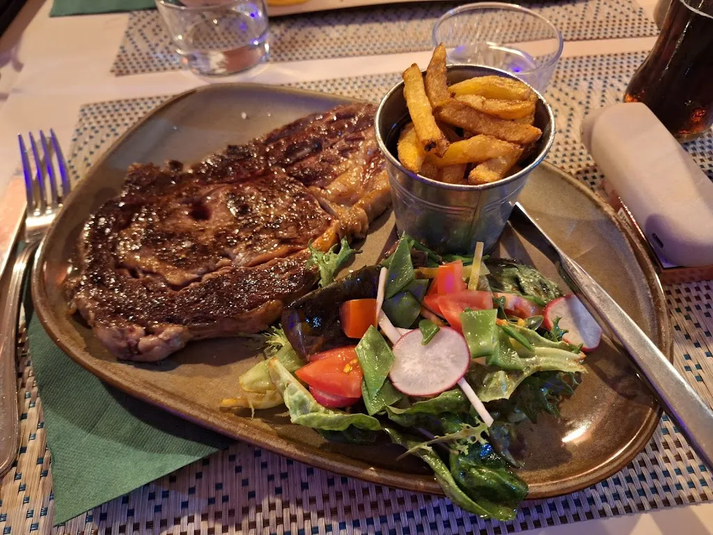 Réka Szalóky_Le Sol Sol_Hendaye_review