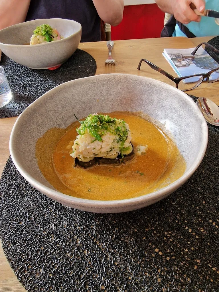 Ben Fearnley-Sander_Txirimiri_Hendaye_review