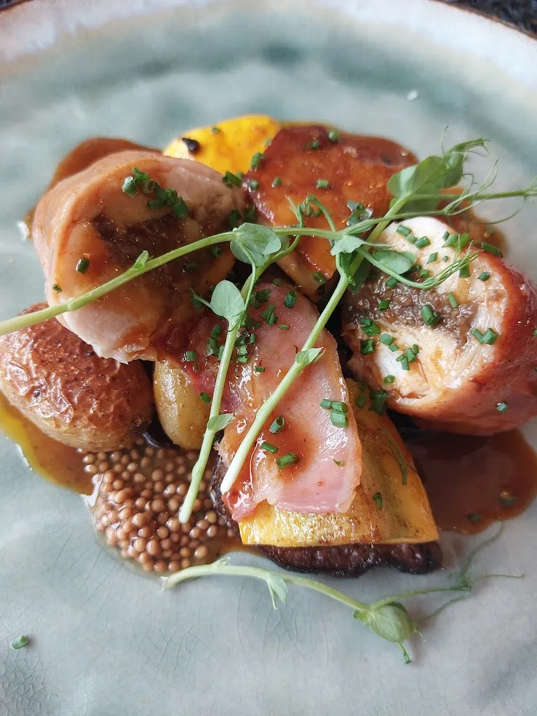 Céline Kylänpää_Txirimiri_Hendaye_review