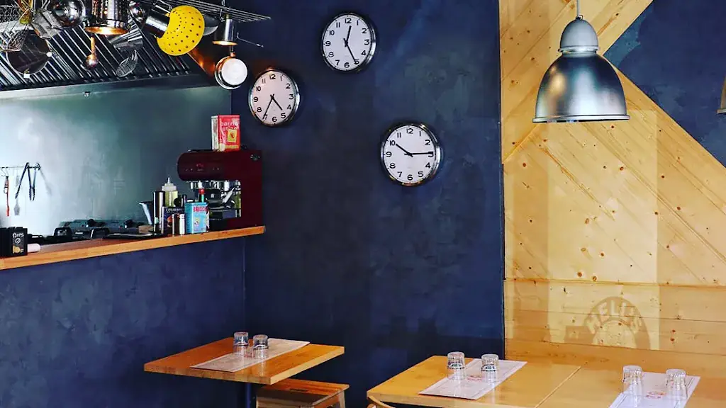 Hell's Burger_Hendaye_slider_image_1