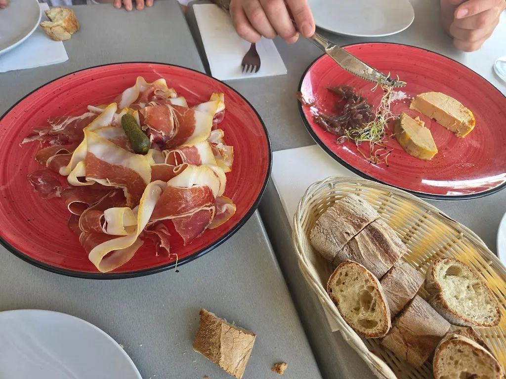 Sarah LabSilva_L Odyssee_Hendaye_review