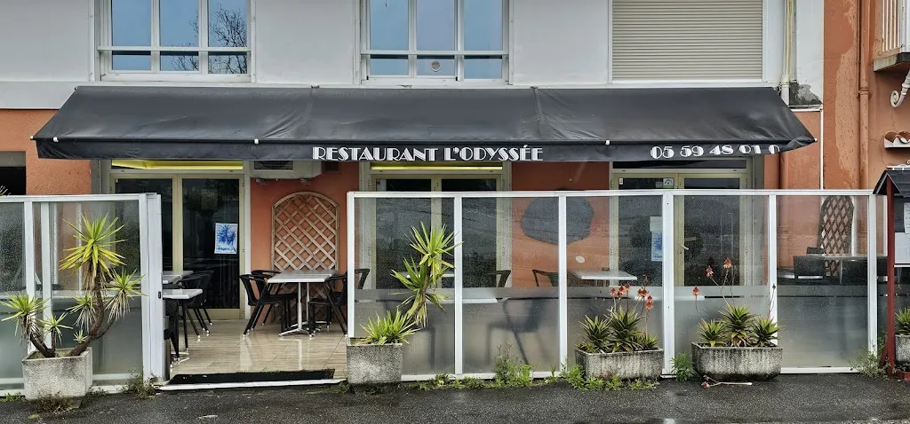 Joel Mullois_L Odyssee_Hendaye_review