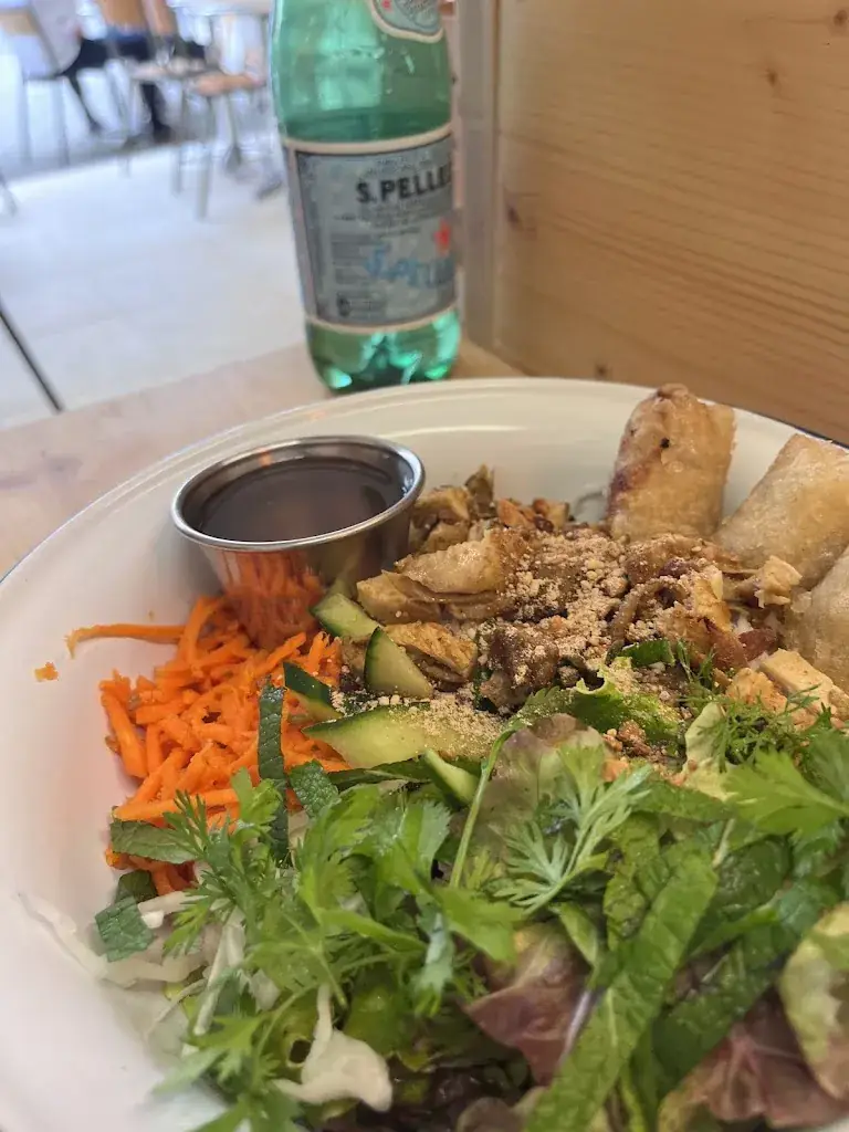 Isabelle Quesada_Daya_Hendaye_review