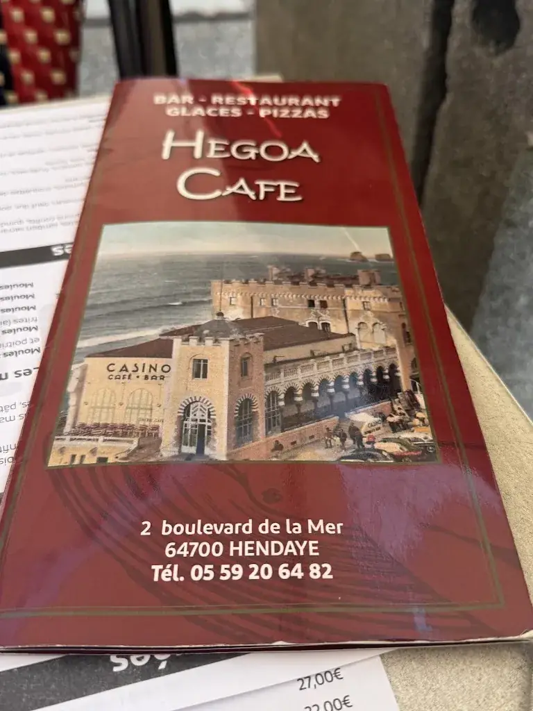 Luciana Côrtes_HEGOA CAFE_Hendaye_review