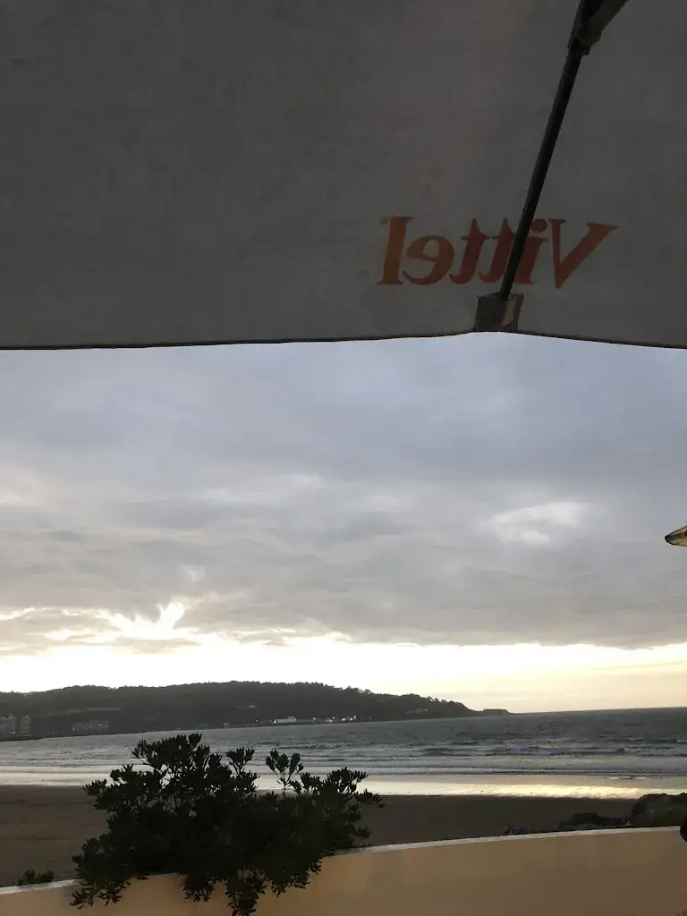 Masha Balganova_HEGOA CAFE_Hendaye_review