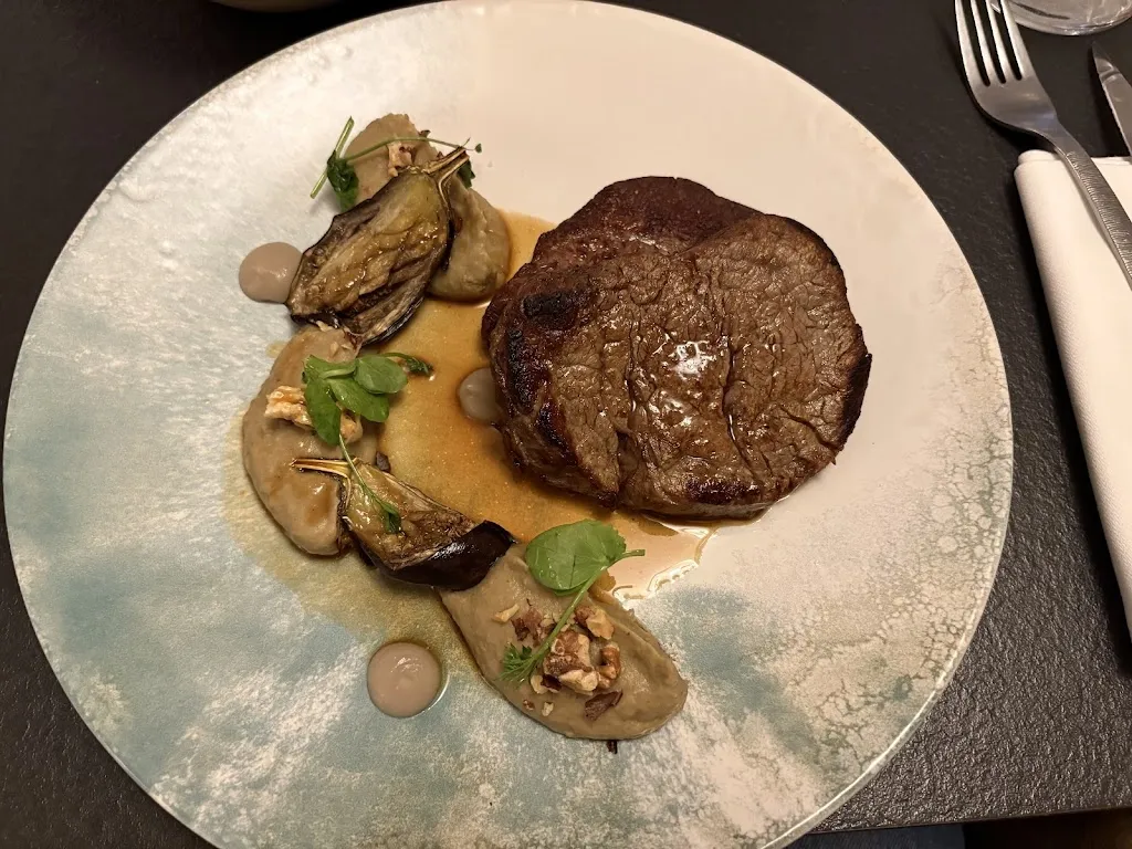 COZNA_Annecy_slider_image_3