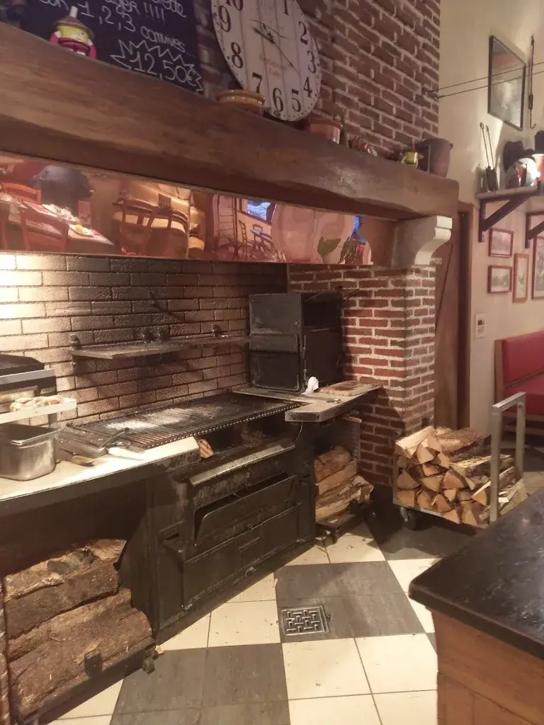 Chengkang Lee (Ethan)_Courtepaille_Issoire_review