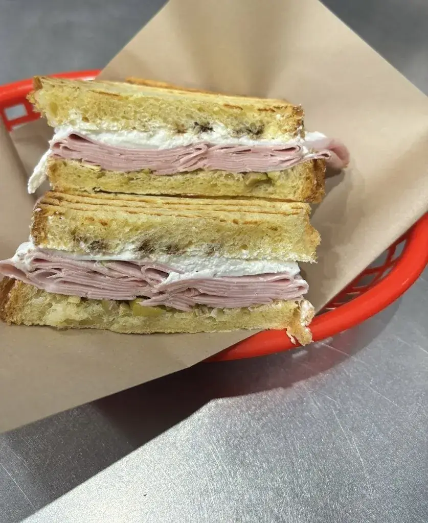 Menu_Hemen Local Street Food_Hendaye_image_4