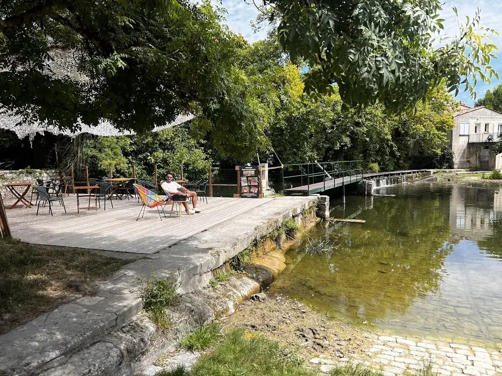 Karyna Balabatko_Papilles nomades_Jonzac_review