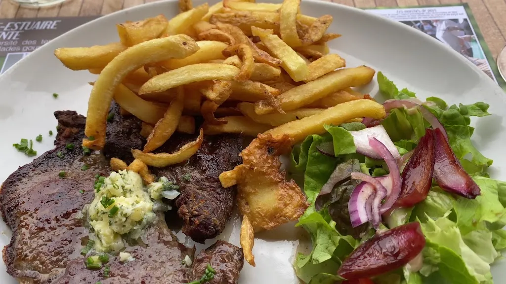 Café Brasserie Du Marché_Jonzac_slider_image_2