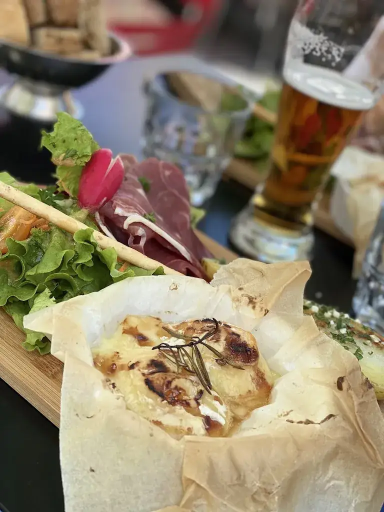 Valérie LEDUC Bonnefoy_Le Jardin - Terrasse Gourmande_Jonzac_review