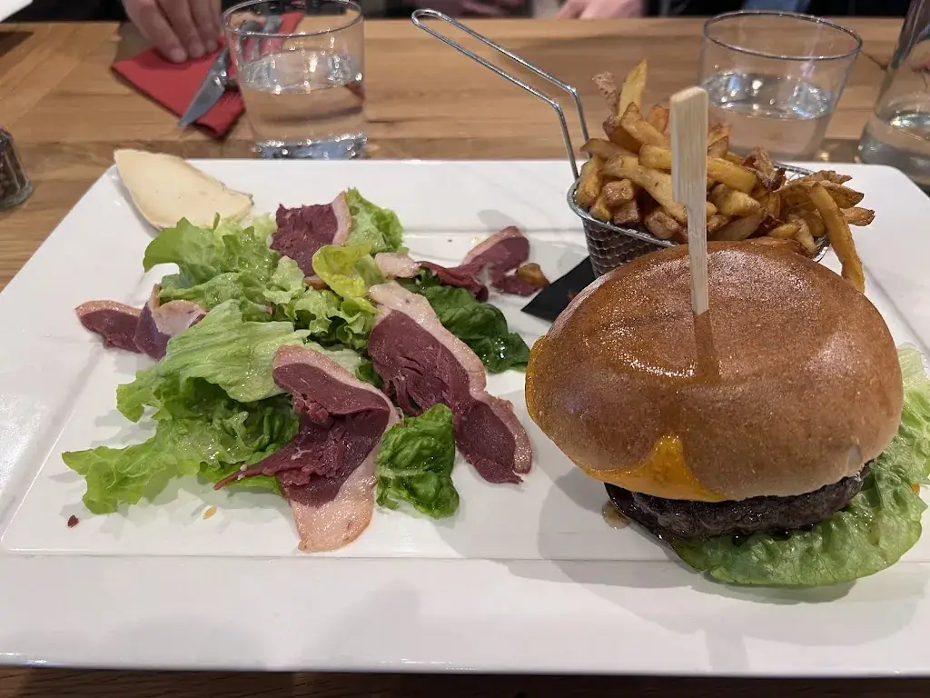 Restaurant L'escapade_Saint-Michel-de-Fronsac_slider_image_2