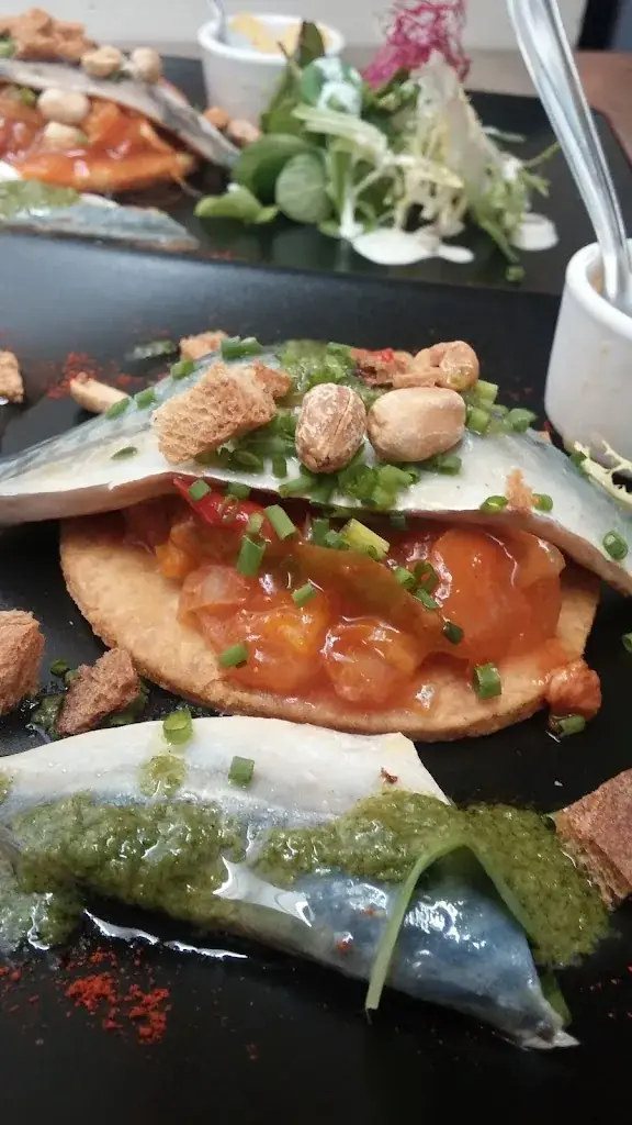 Au Faitout bar restaurant_Saint-Christophe_slider_image_2