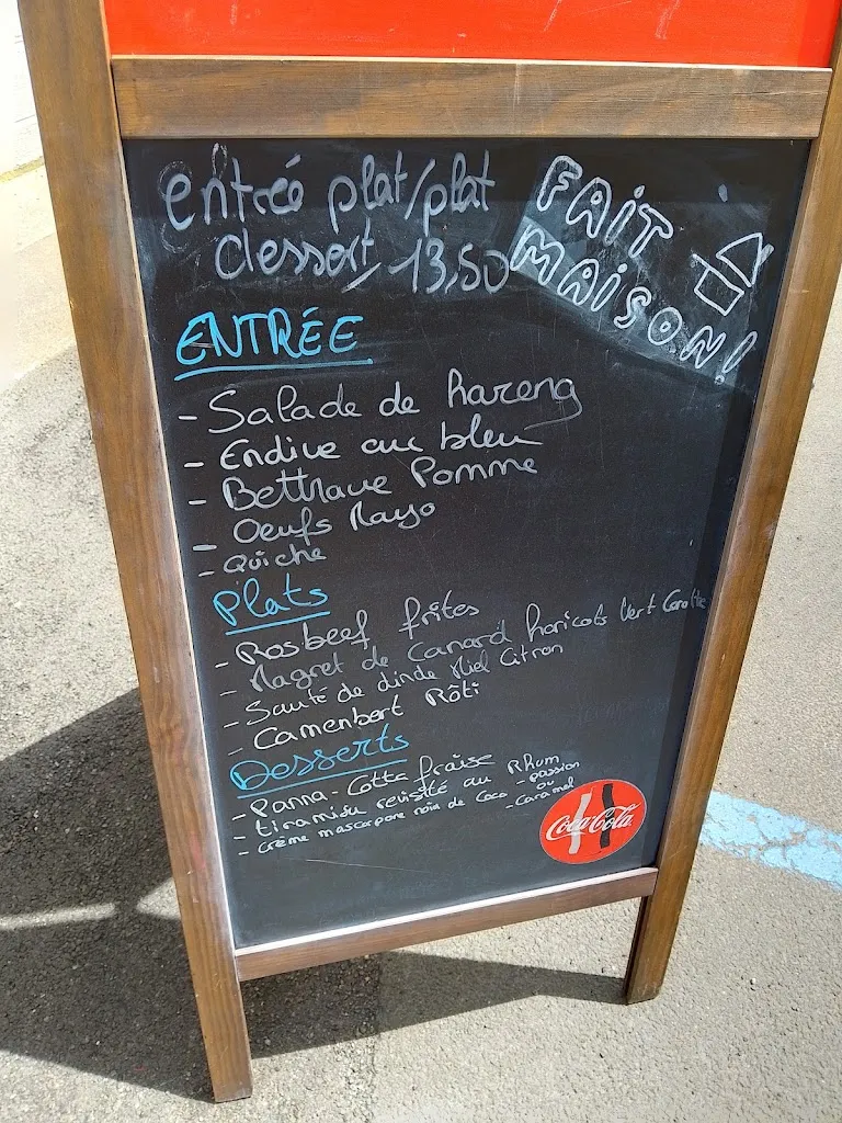 Russ Cattell_La Terrasse_Mothe-Saint-Héray_review