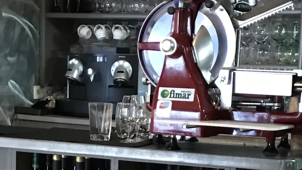 Chai Nous Comme Chai Vous Restaurant in Flotte