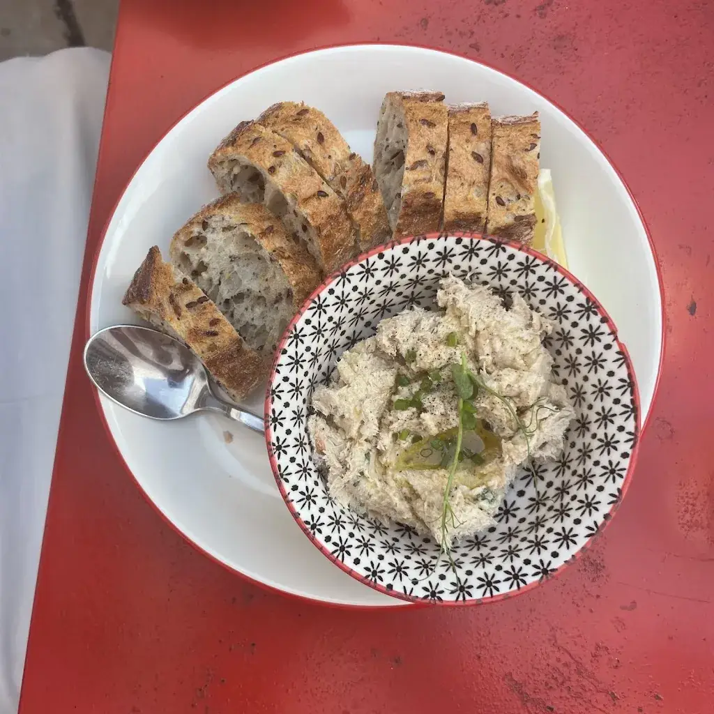 Cléa Laurent_Chez Raph - Restaurant_Flotte_review