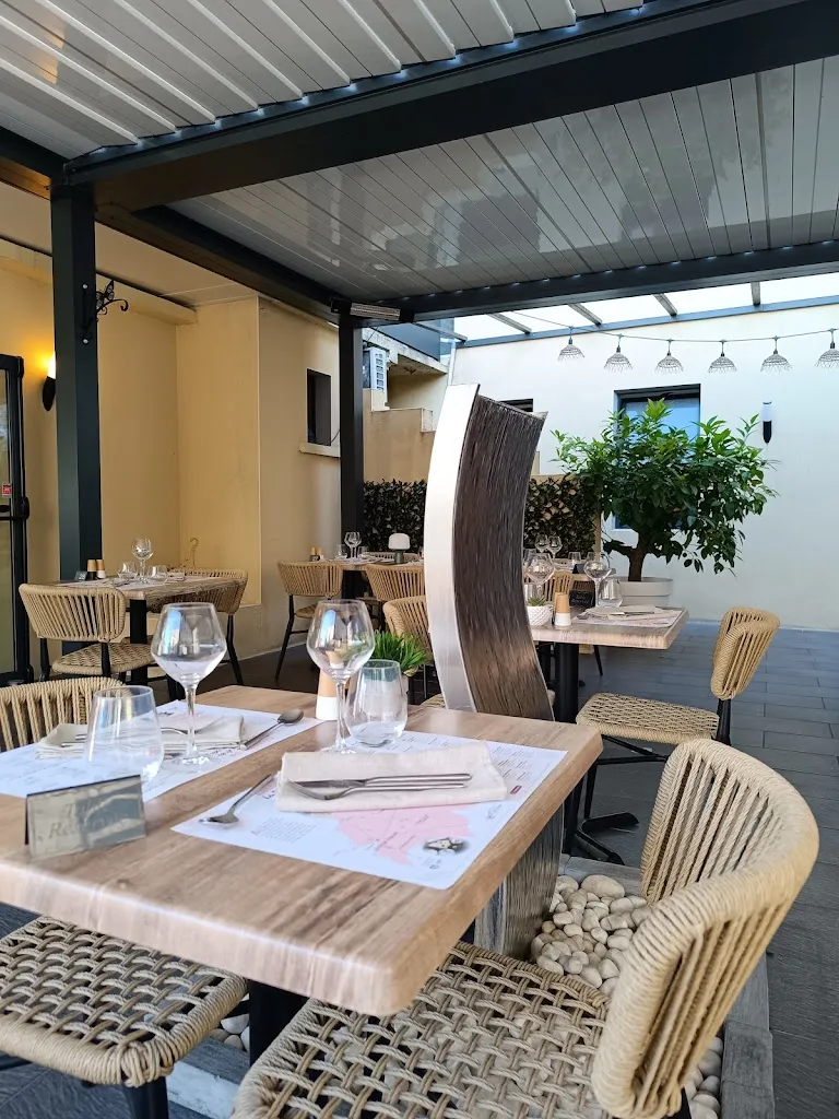 Le Bontemps_Roche-Chalais_slider_image_1