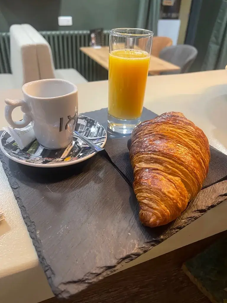 Le Temps d'une Escale_Roche-Chalais_slider_image_2