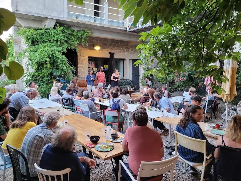 LA PASSERELLE Bistrot-Culturel_Lablachère_slider_image_3