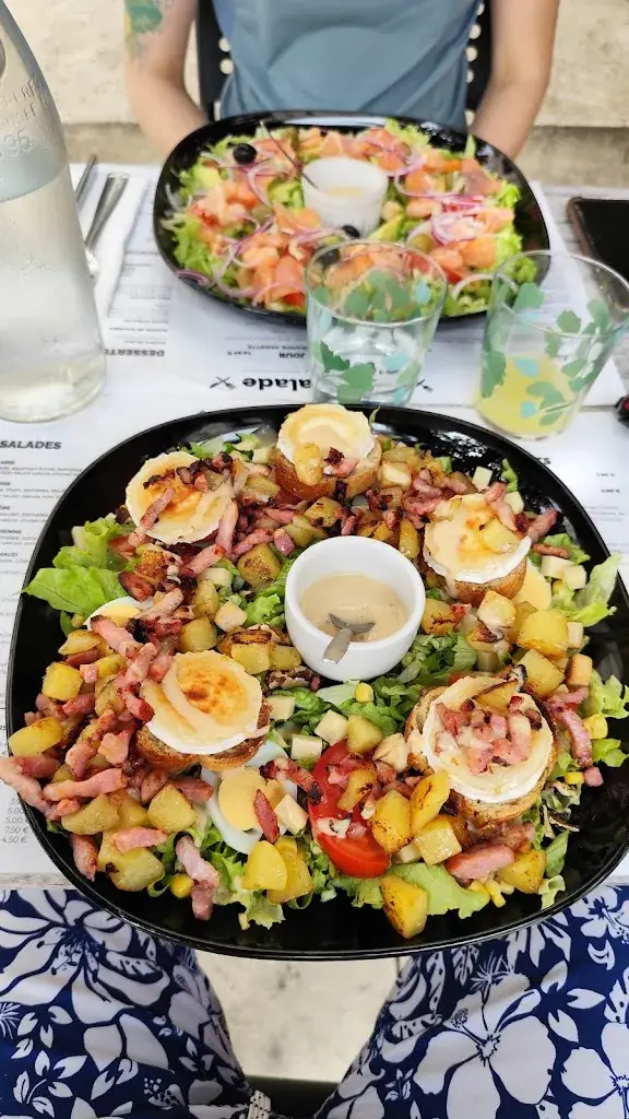 JLA GRAPH_S’top salade_Roche-Posay_review