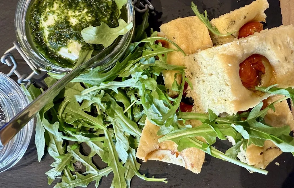 Leah Stern_Chopes & Wines_Sauve_review