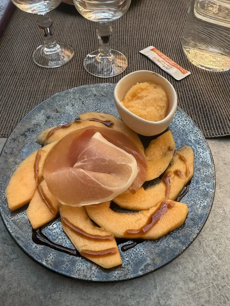 Léna GORDO_Saveurs nomades_Créon_review