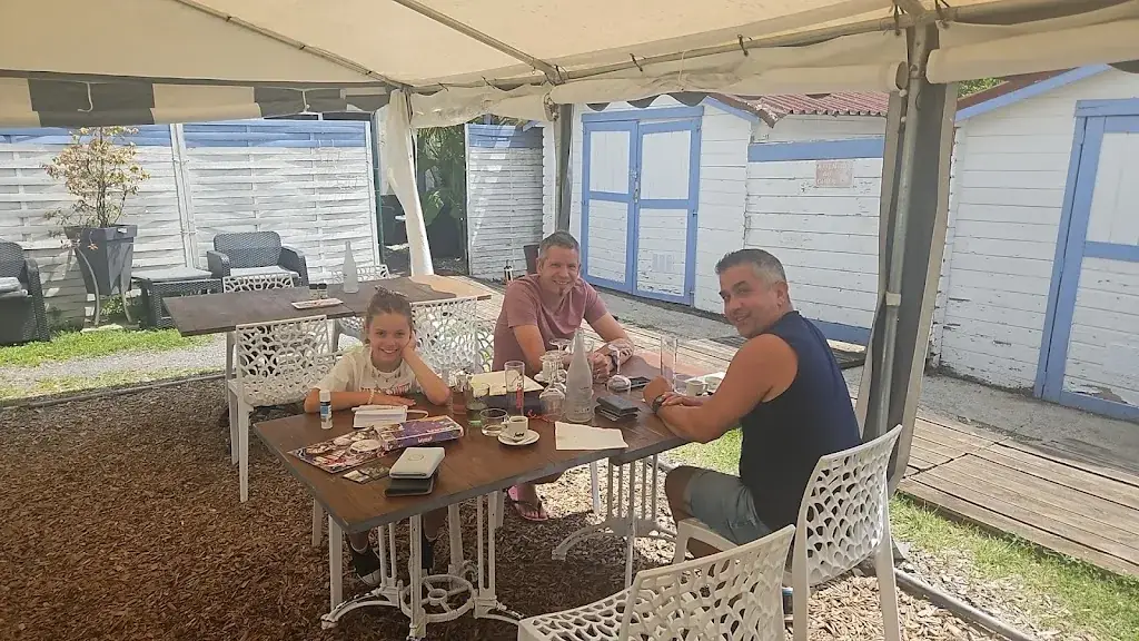 Kate & Yann_L'Auberge d'Haux_Haux_review