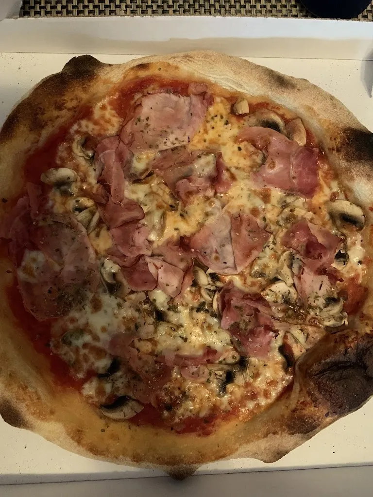Océane LHOMMEDIEU_Rico Pizze_Sauve_review