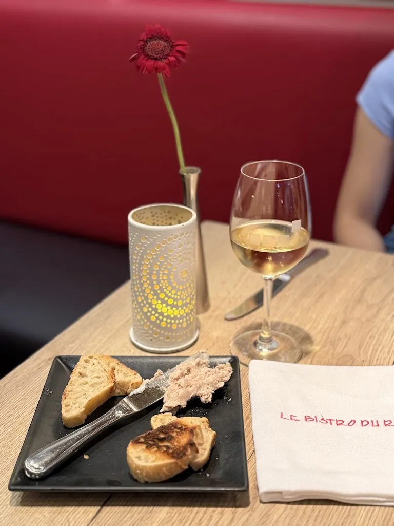 C o W & b A b O o N_Le Bistro du Rhône_Annecy_review