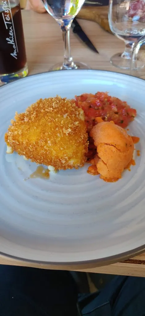 Greg Giacalone_L’Épicurien / Maison Claustre_Lablachère_review