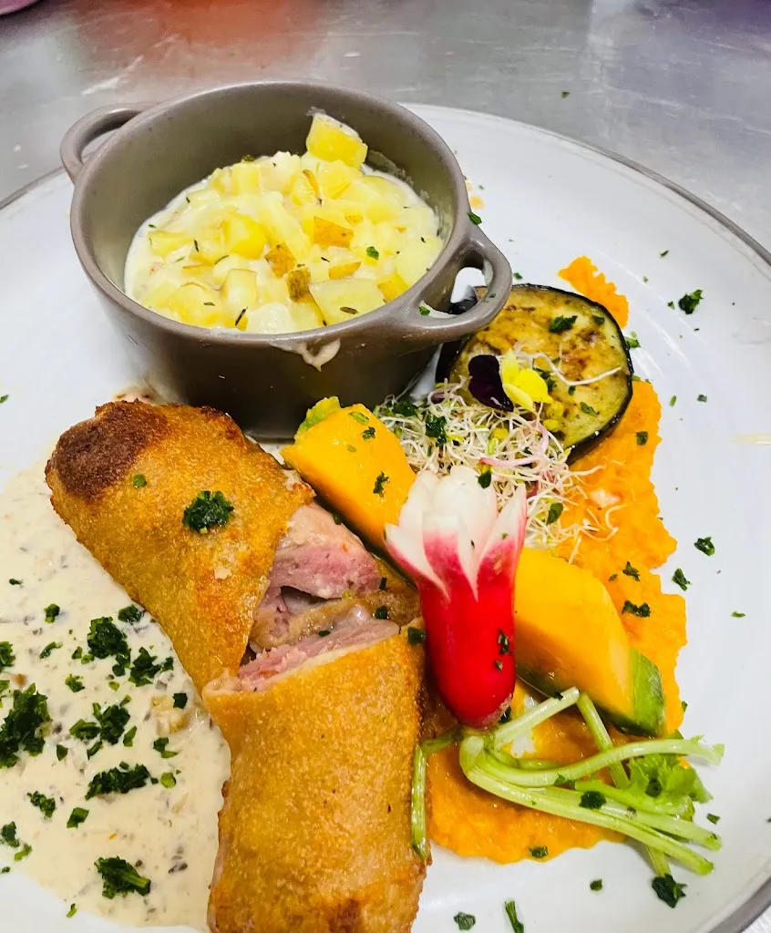 L’Épicurien / Maison Claustre_Lablachère_slider_image_2