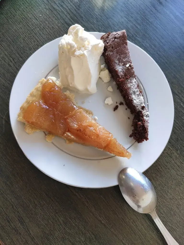 Menu_OM-MA cantine et yoga_Souterraine_image_2