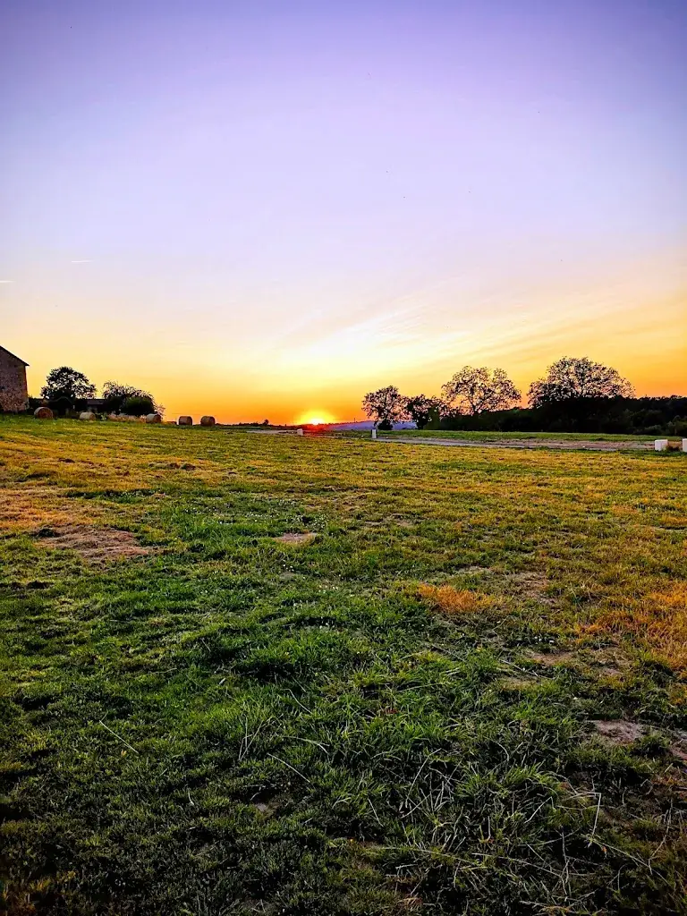 Auberge Des 4 Vents_Saint-Priest-la-Feuille_slider_image_2
